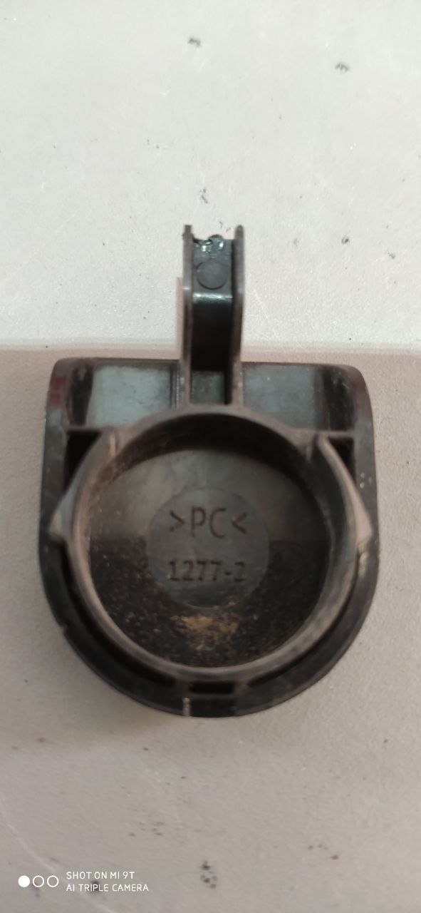 Заглушки важелів двірників Mazda 3 BM / BN BHN1-64-711 / BHN1-64-751 - Зображення 3