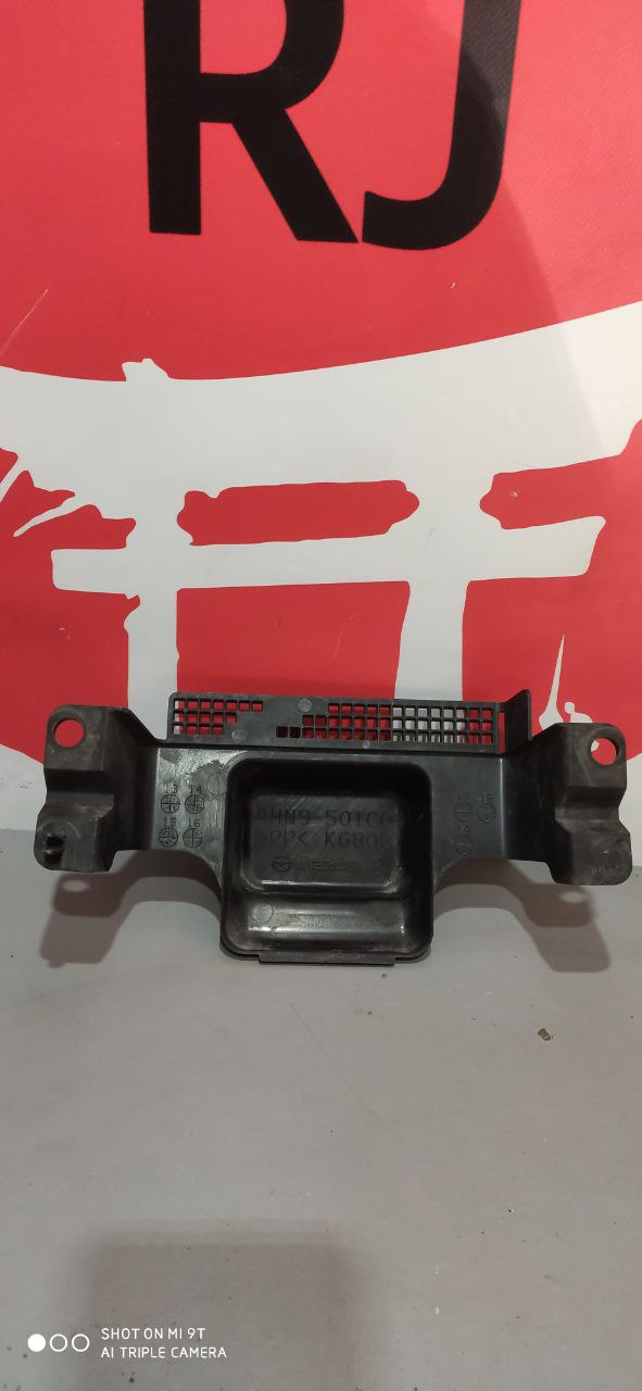Кронштейн дистроніка Mazda 3 BM / BN BHN9-50-1C0