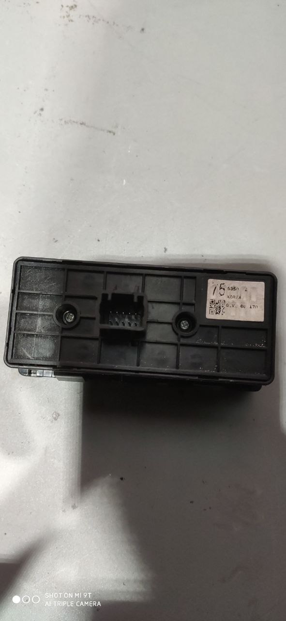 Блок кнопок Mazda GJR9-66-170A - Зображення 4