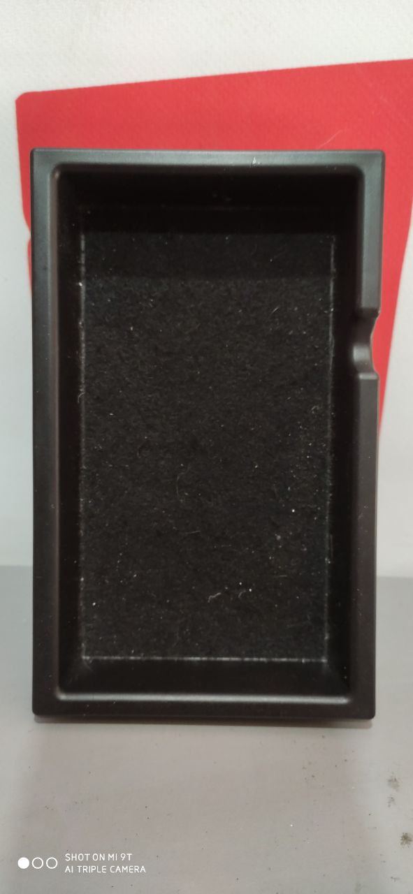 Лоток (вставка) центрального підлокітника Mazda 3 BM / BN BHN1-64-501 - Зображення 2