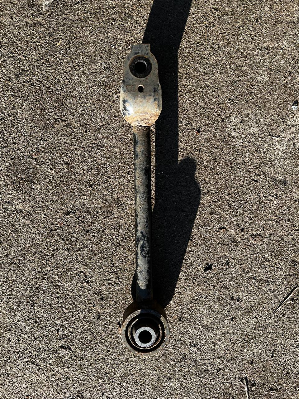 Важіль підвіски задній правий Toyota RAV4 XA50 2019-2024 48725-0R040