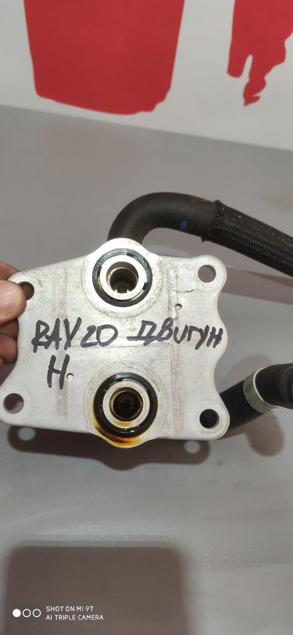 Теплообмінник масла двигуна Toyota RAV4 XA50 2.5 2019-2024 25011-25010 - Зображення 3