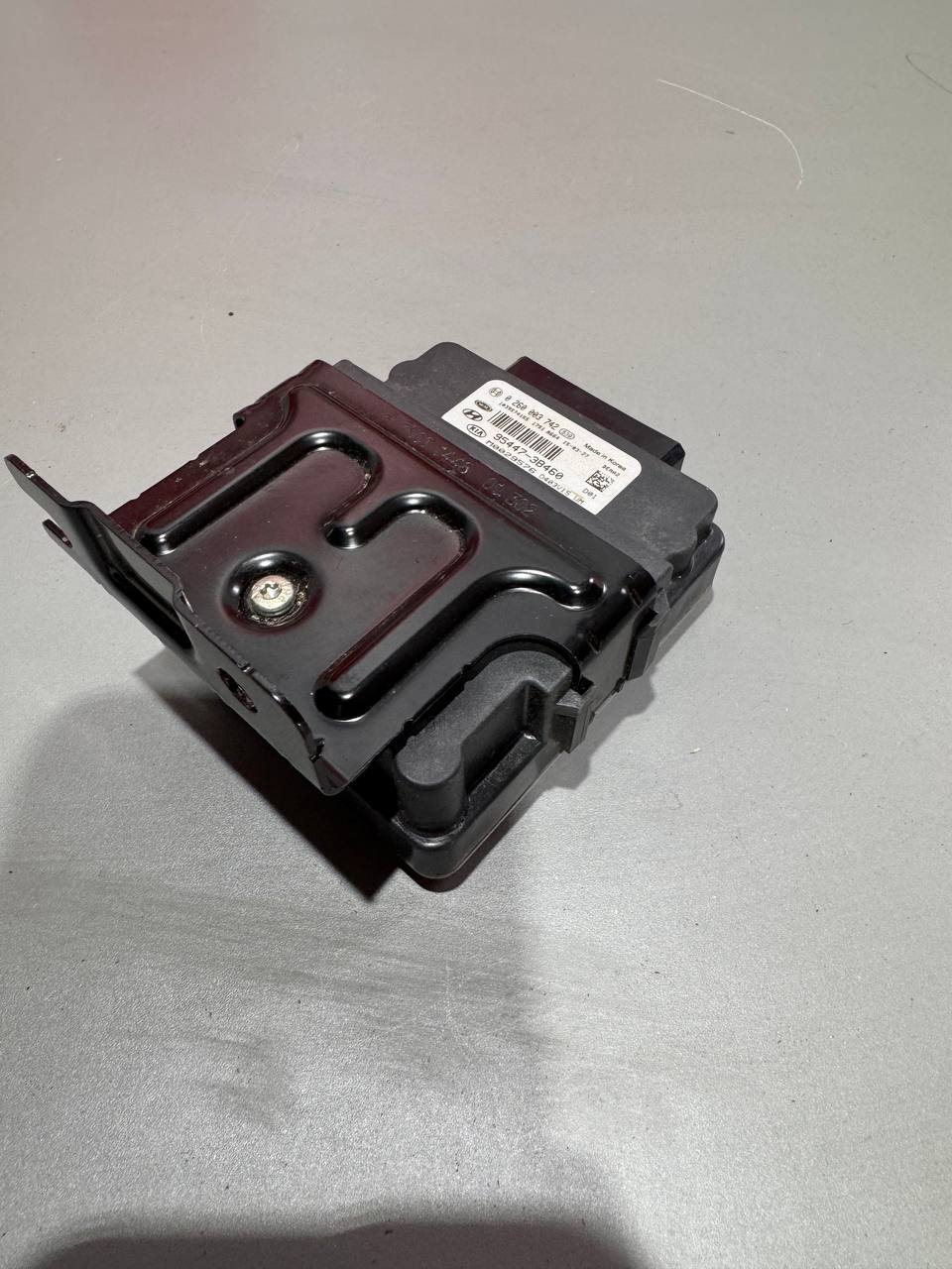 Блок керування BSD (Blind Spot Detection) лівий Kia Sorento UM 2014-2018 95447-3B460