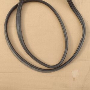 Ущільнювач кришки багажника Mazda 3 BM / BN BHN3-62-760