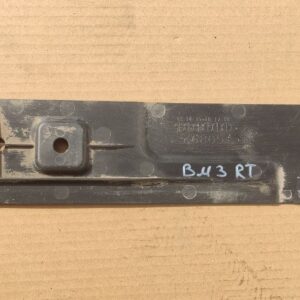 Правий кронштейн захисту днища Mazda 3 BM / BN K6805
