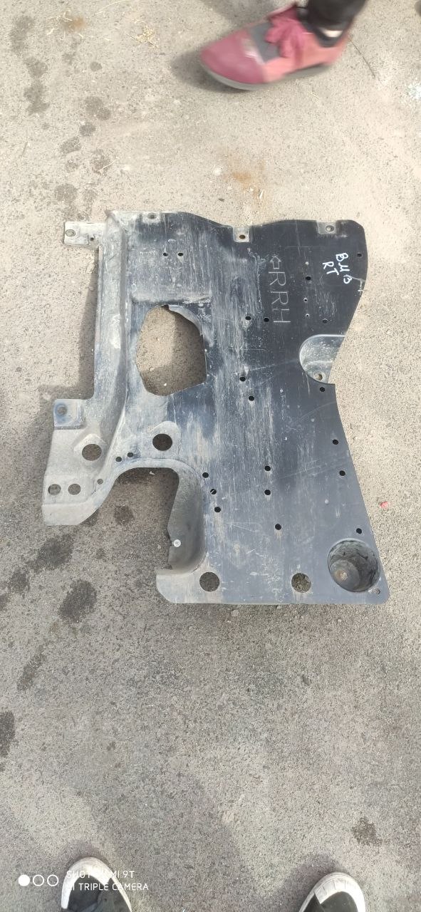 Правий захист днища Mazda 3 BM / BN B45A-56-1Z1 - Зображення 3