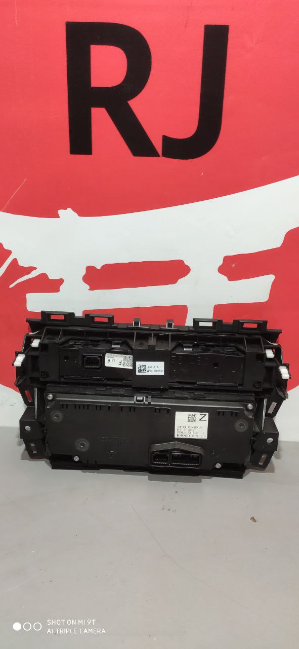 Блок клімат-контролю Dual Zone + підігрів сидінь Mazda 3 BM / BN - Зображення 6