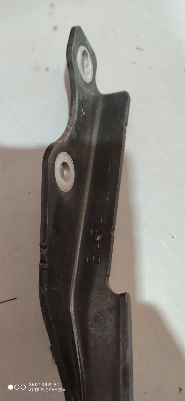 Петлі капота (ліва + права) Mazda 3 BM / BN OEM B45A-52-420 / B45A-52-410 - Зображення 4