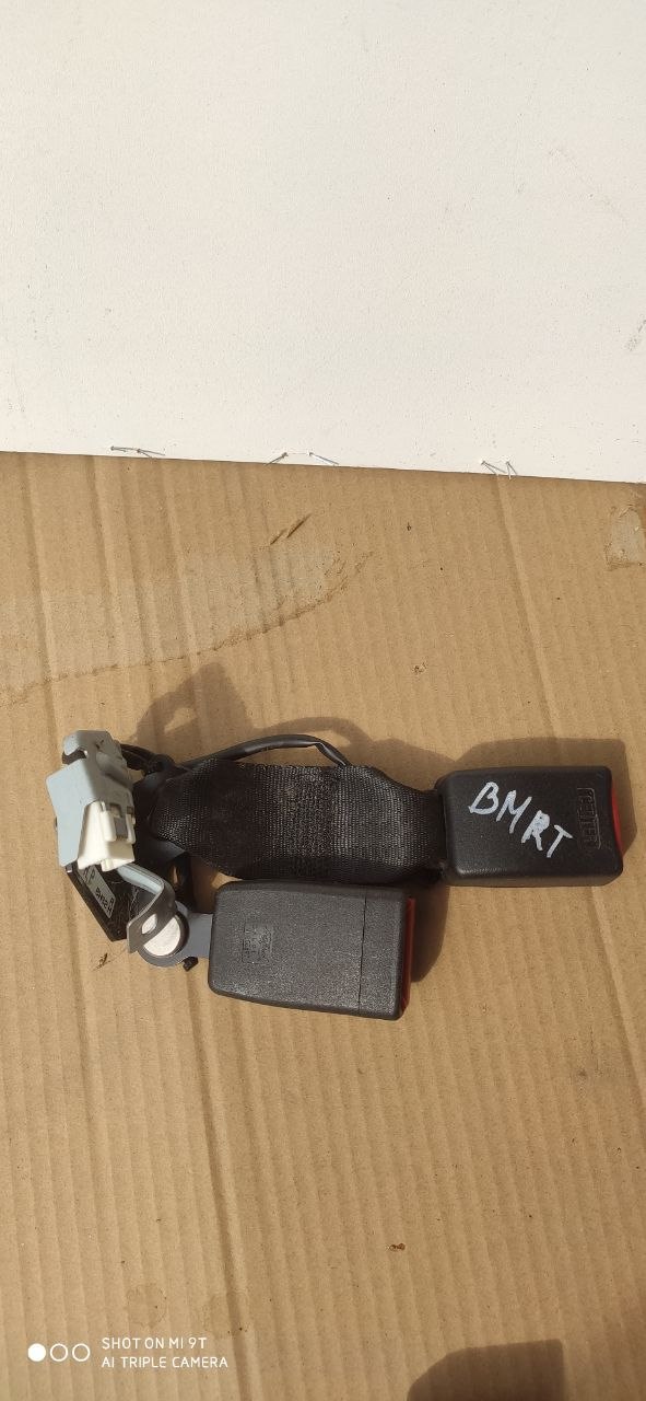 Замок заднього правого ременя безпеки Mazda 3 BM / BN B45A-57-7G0
