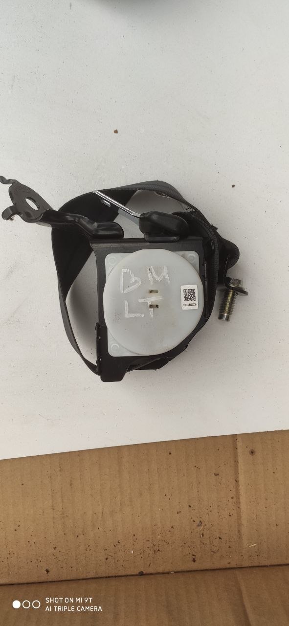 Ремінь безпеки задній лівий Mazda 3 BM / BN OEM B45A-57-770B