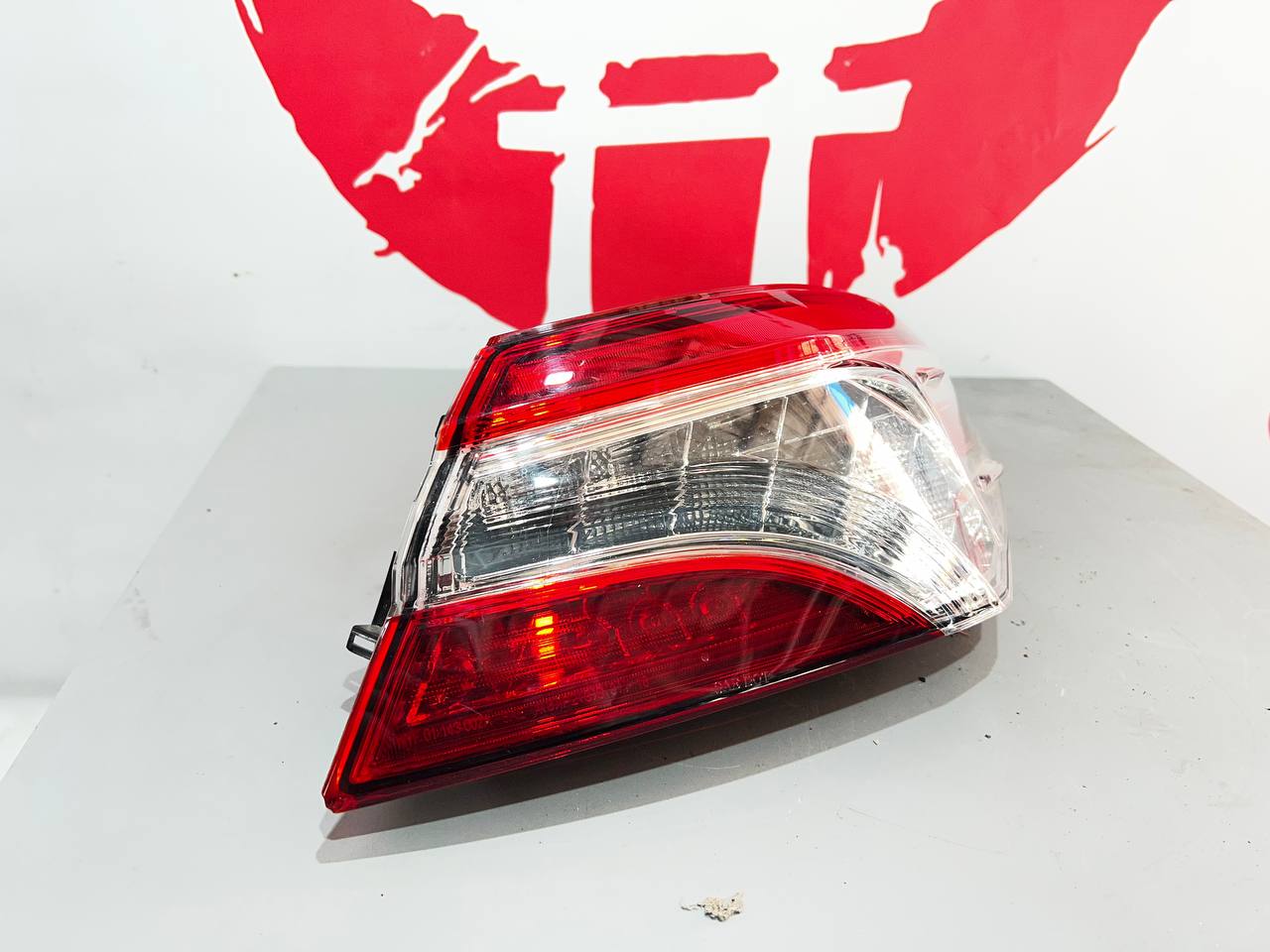 Ліхтар задній правий зовнішній LED Toyota Camry XV55 USA 81550-06680 - Зображення 7