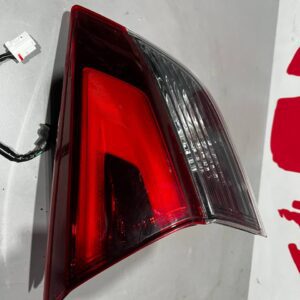 Ліхтар задній лівий внутрішній Nissan X-Trail T32 / Rogue 26555-4BA0A