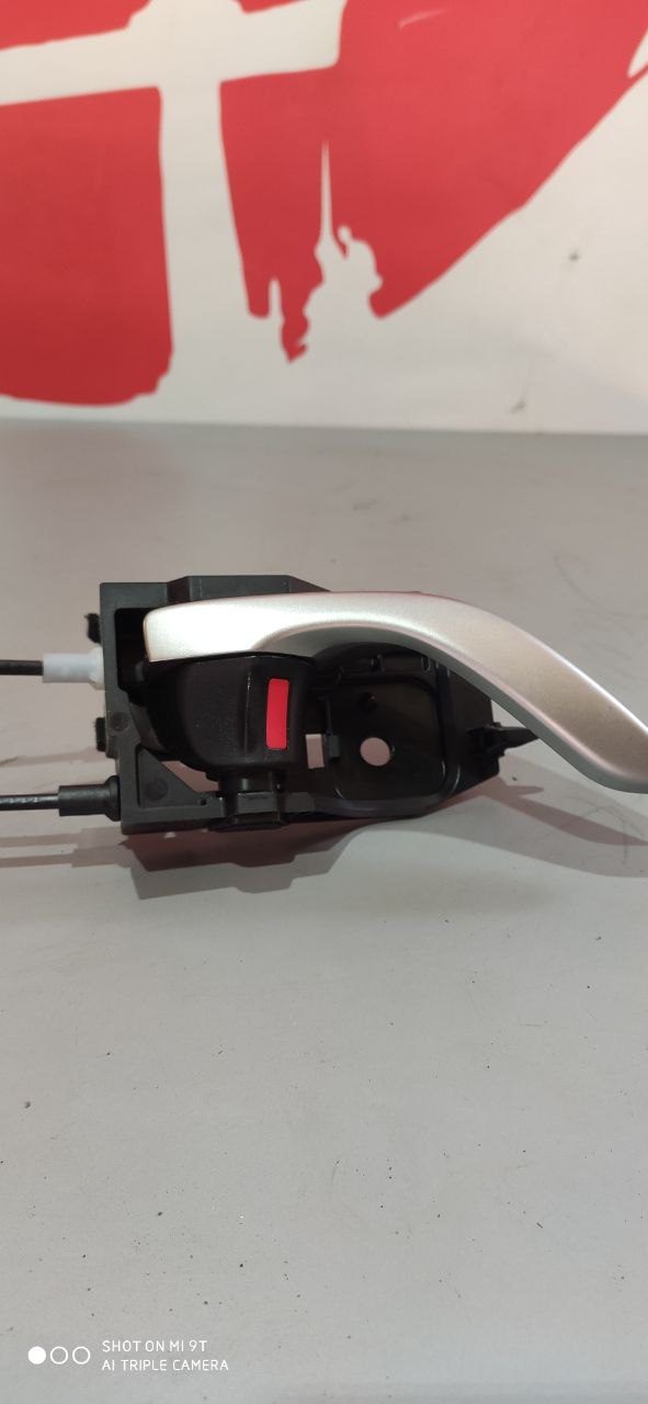 Замок задніх правих дверей електронний Mazda 3 BM / BN OEM B45A-72-310 - Зображення 6