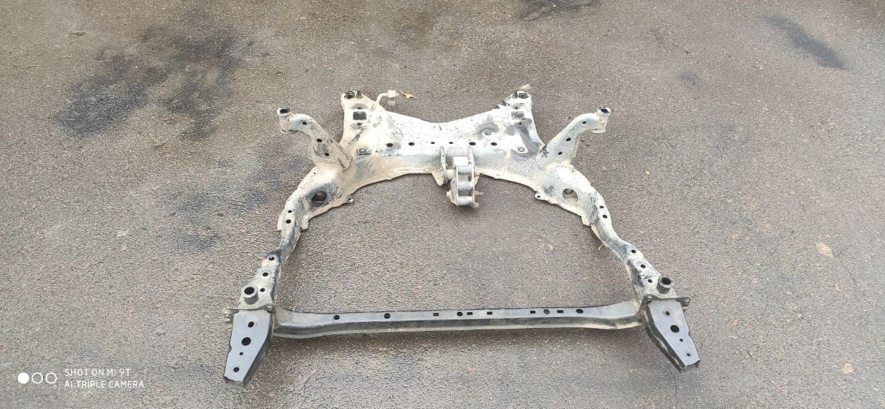 Передній підрамник Mazda SkyActiv 2.0L OEM B45A-34-800D - Зображення 3
