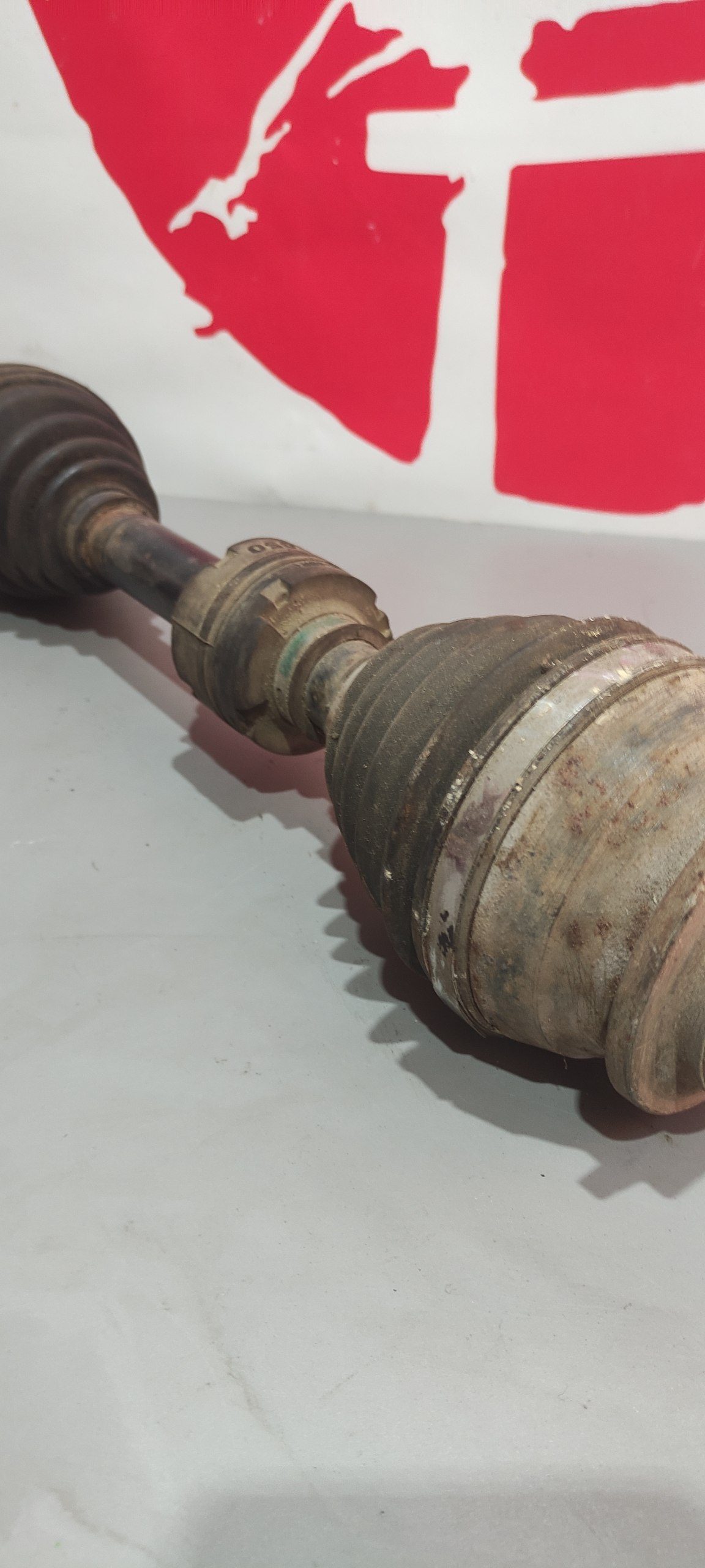Піввісь передня ліва Toyota RAV4 IV XA40 2.2 D-4D 4WD 43420-42240 - Зображення 3