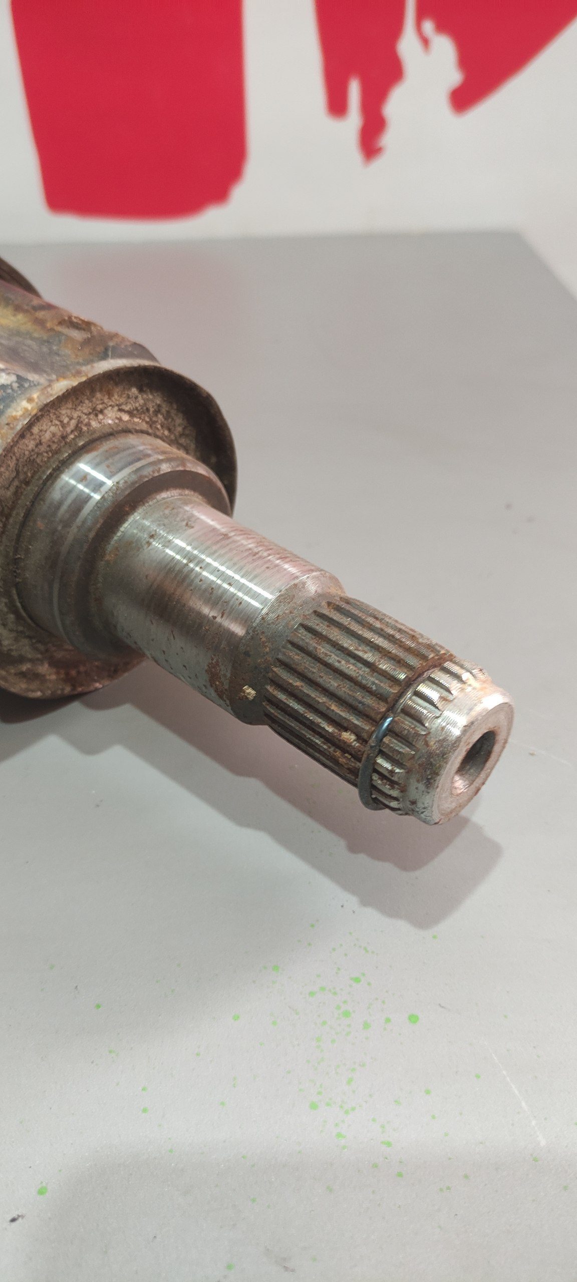 Піввісь передня ліва Toyota RAV4 III XA30 2.4L 4WD 43420-42190 - Зображення 2