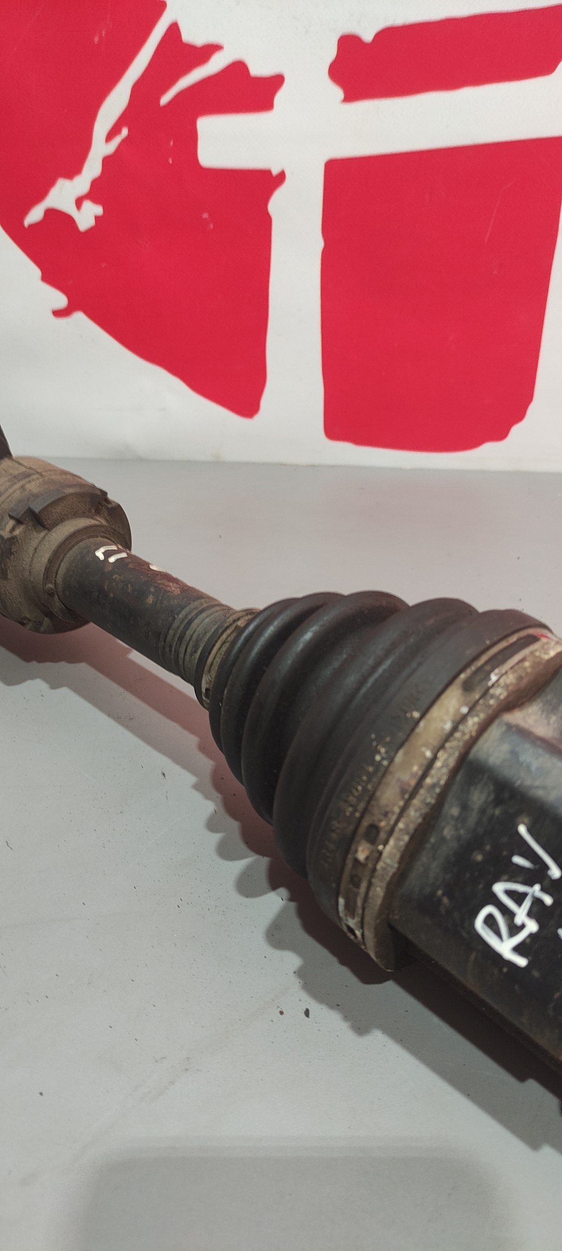 Піввісь передня ліва Toyota RAV4 IV XA40 2.2 D-4D 4WD 43420-42240 - Зображення 3
