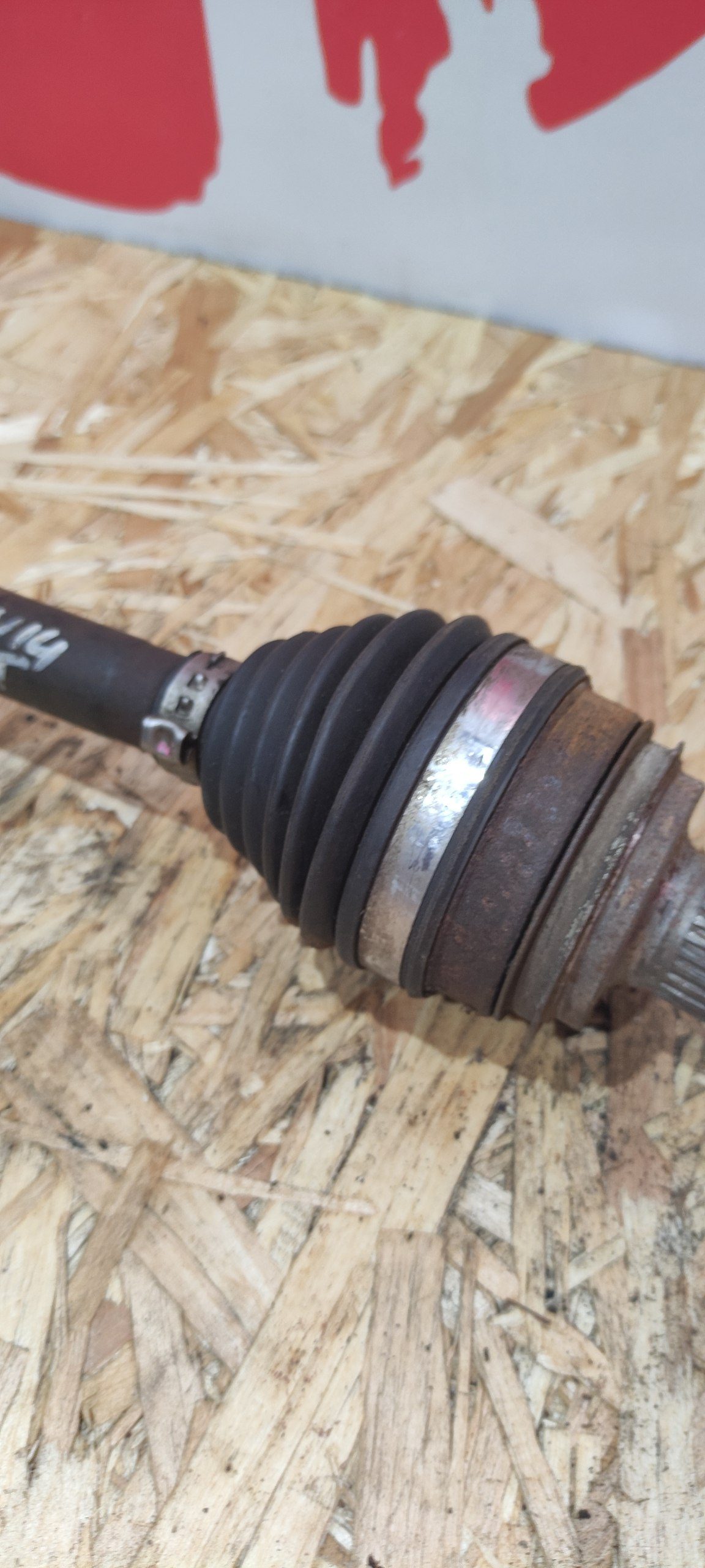 Піввісь задня ліва / права Toyota RAV4 IV XA40 4WD 42310-42090 - Зображення 3