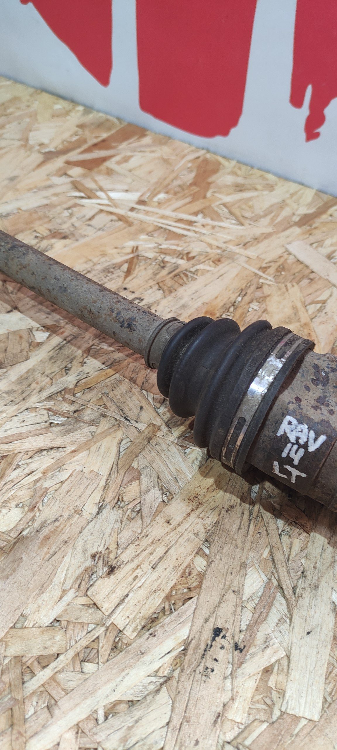 Піввісь задня ліва / права Toyota RAV4 IV XA40 4WD 42310-42090 - Зображення 3