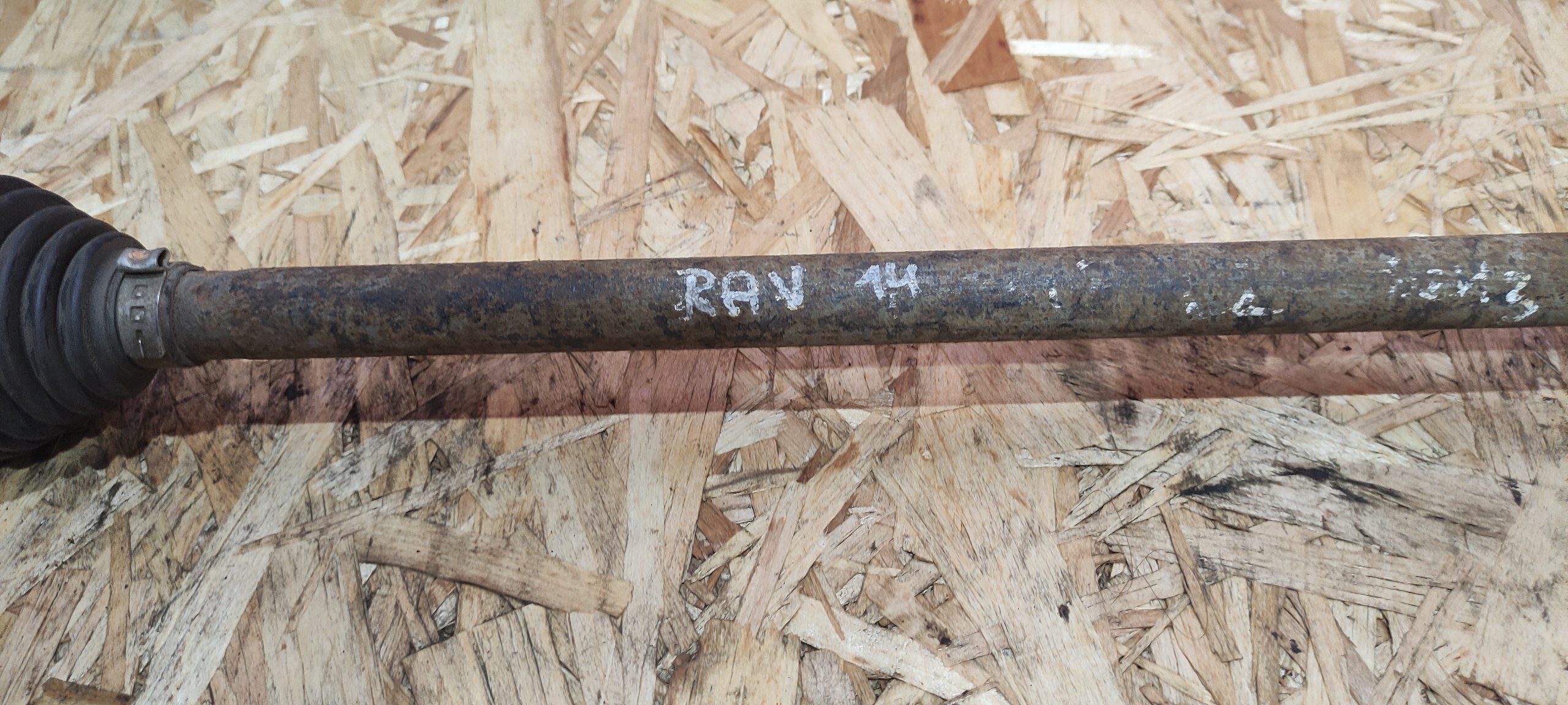 Піввісь задня ліва / права Toyota RAV4 IV XA40 4WD 42310-42090 - Зображення 5
