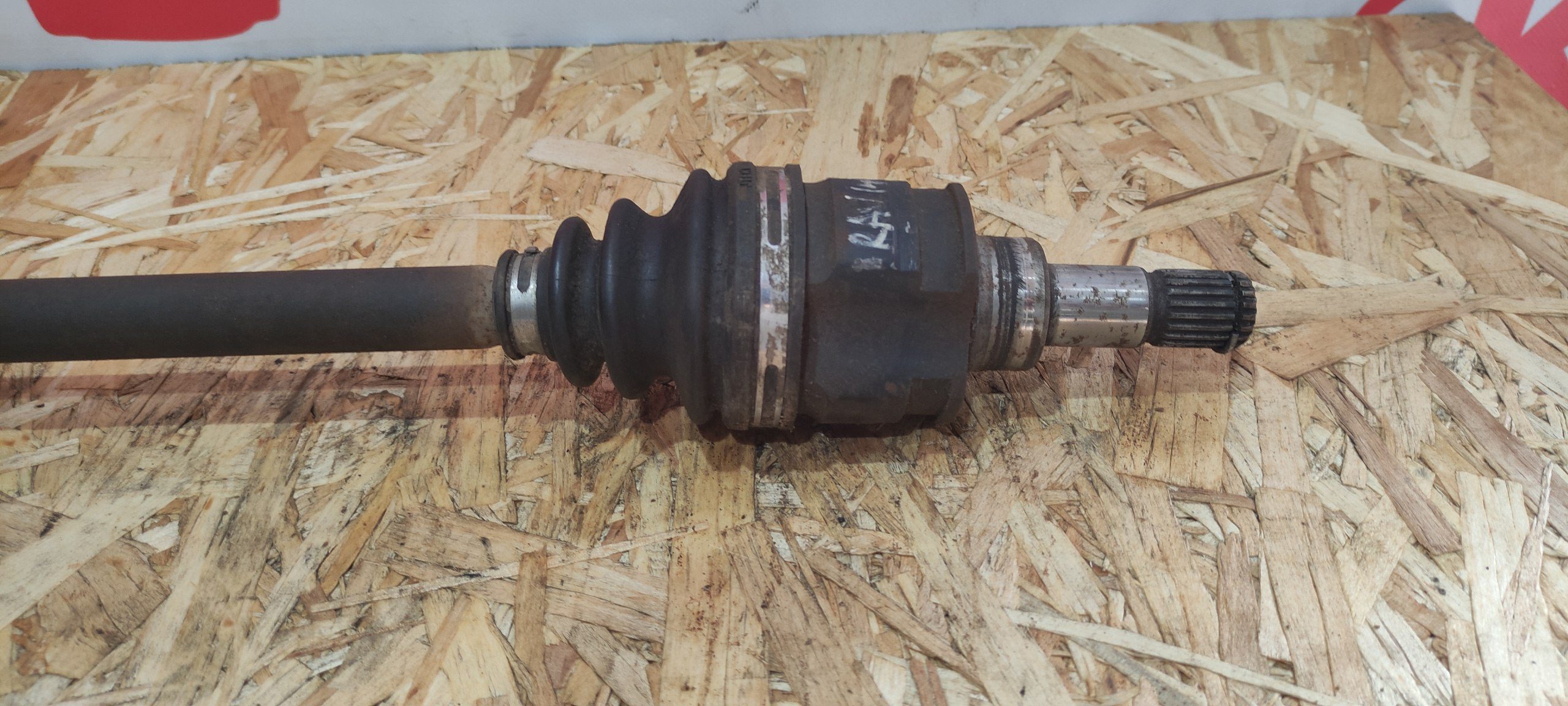 Піввісь задня ліва / права Toyota RAV4 IV XA40 4WD 42310-42090 - Зображення 6