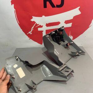 Нижня накладка панелі приладів ліва Honda Accord 9 77301-T2F-A0