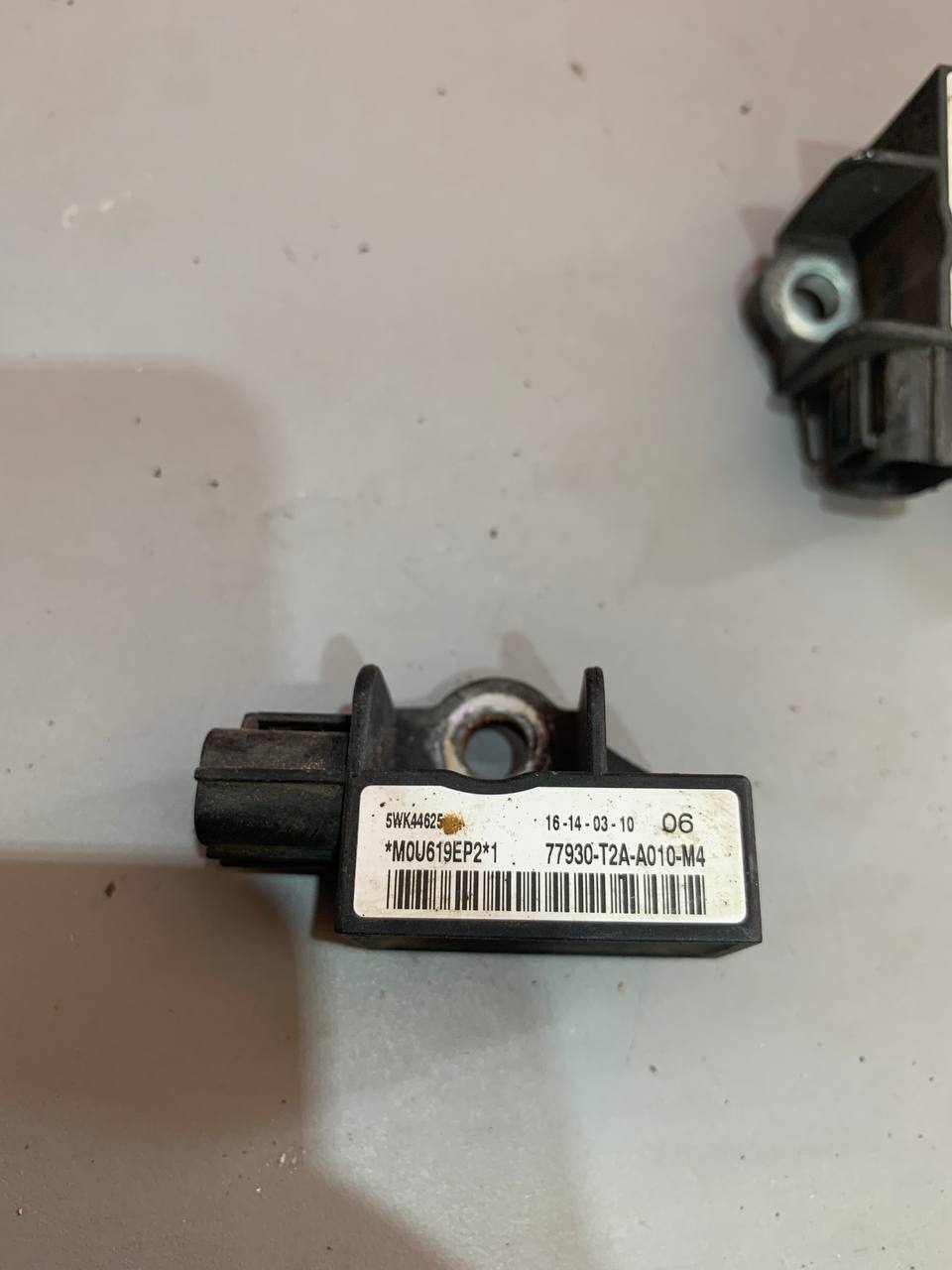 Датчик удару Honda Accord 9 | 77930-T2A-A010-M4 - Зображення 4