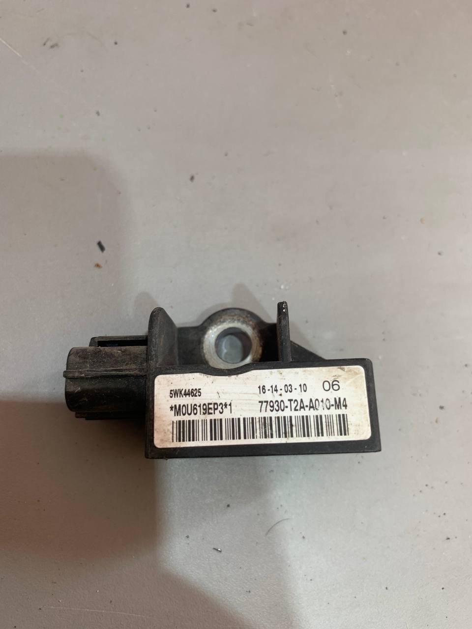 Датчик удару Honda Accord 9 | 77930-T2A-A010-M4 - Зображення 3