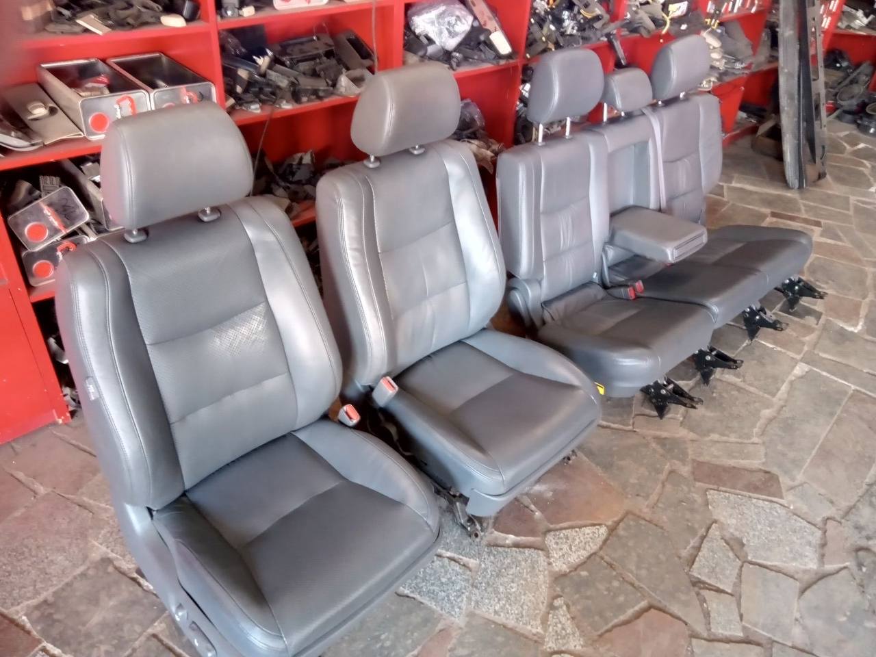 Салон, сидіння Toyota Land Cruiser Prado 120 2007 - Зображення 2