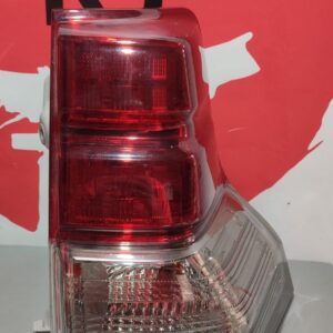 Задній правий ліхтар Toyota Land Cruiser Prado 150