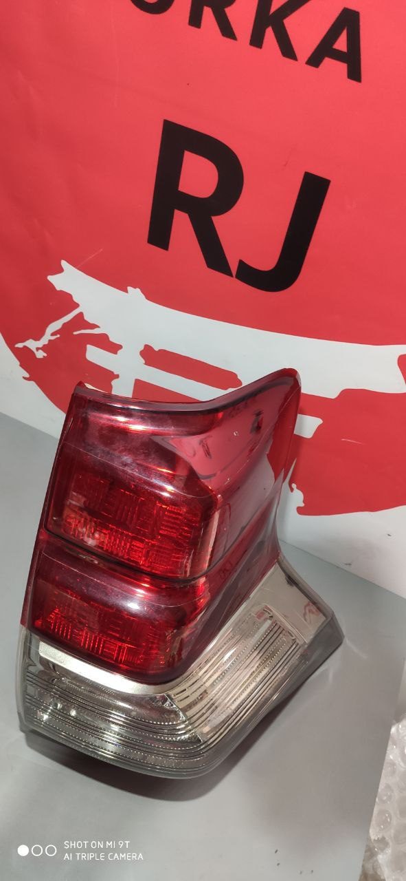 Задній правий ліхтар Toyota Land Cruiser Prado 150 - Зображення 4