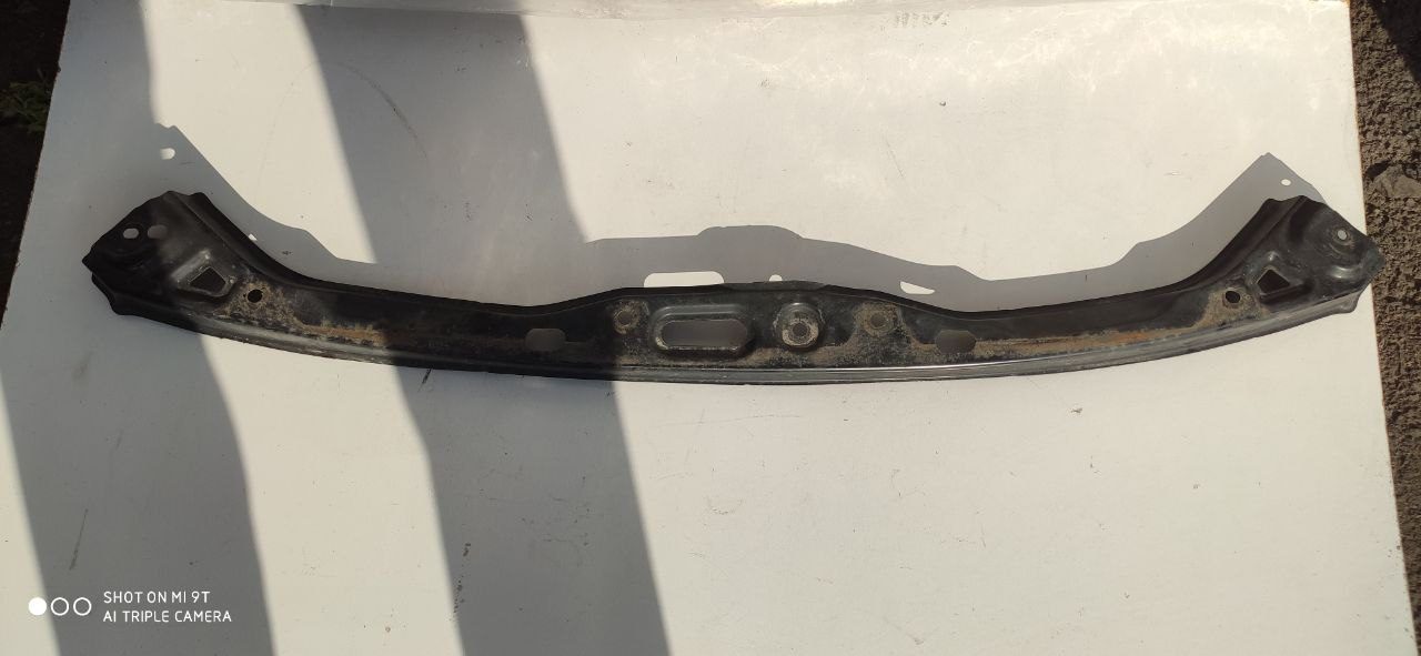 Кронштейни переднього бампера Toyota Land Cruiser Prado 150
