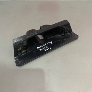 Накладка замка кришки багажника Land Rover LR061287