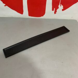 Гумовий килимок полички торпедо Land Rover LR061265 Ebony