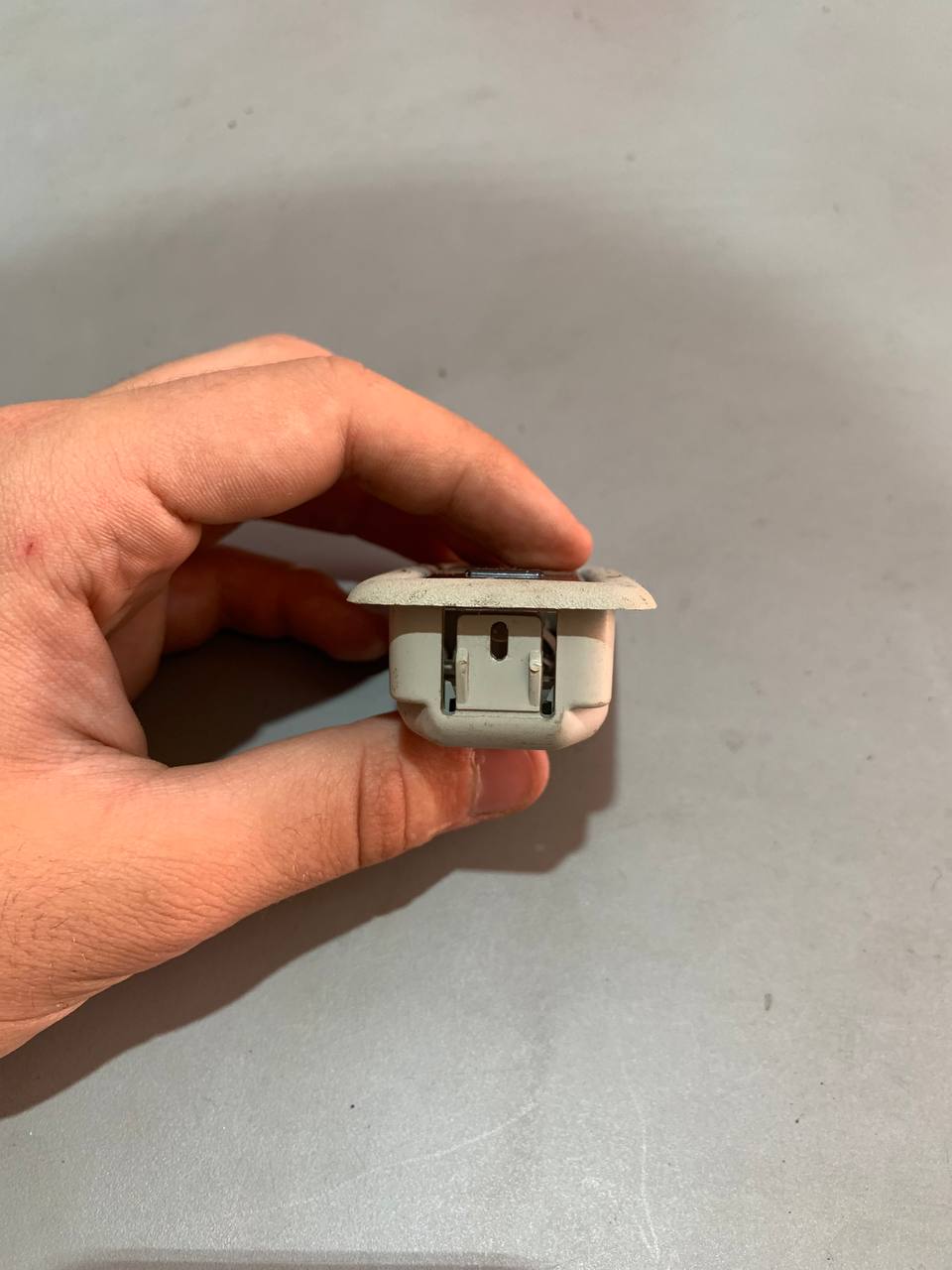 Плафон підсвітки салону Land Rover LR060934 / LR072691 / LR085489 правий - Зображення 5