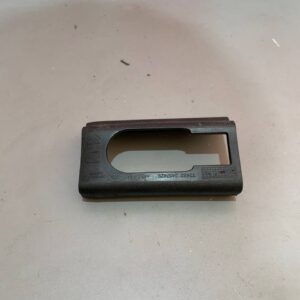 Накладка полозів сидіння ліва Land Rover Range Rover Discovery Sport 2016 2457429