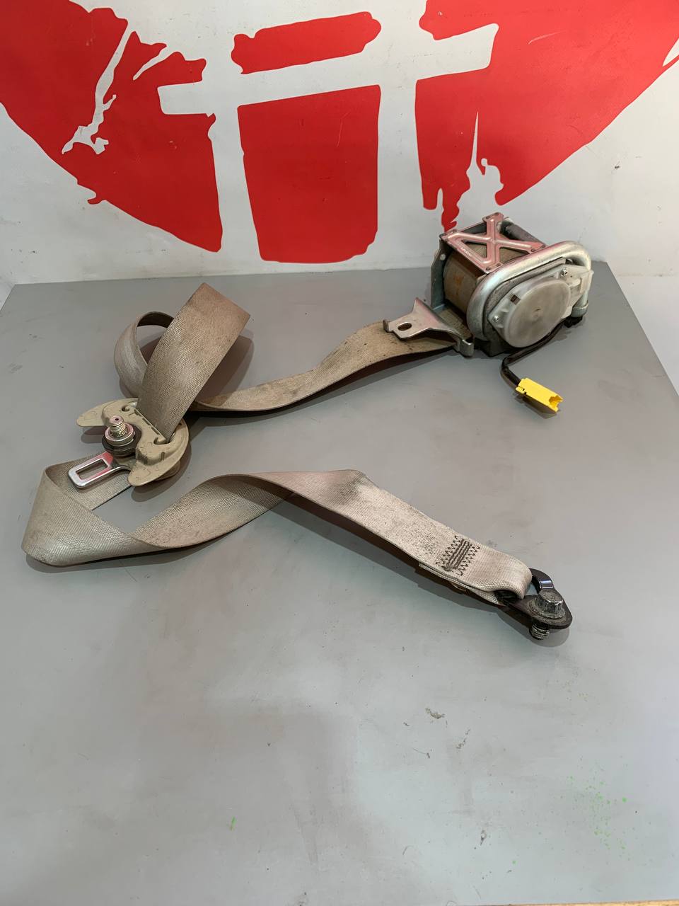 Ремінь безпеки передній лівий водійський Acura MDX 2 покоління 04818-STX-A02ZB