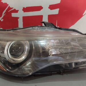 Права фара Toyota Camry V55 USA