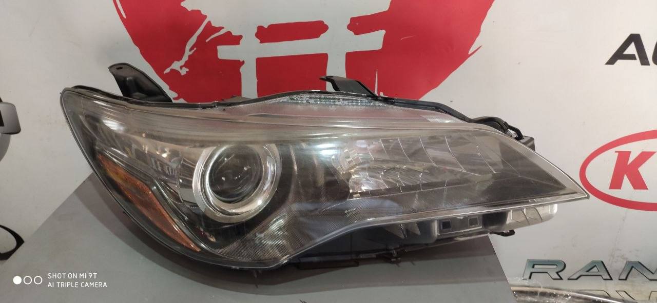 Права фара Toyota Camry V55 USA