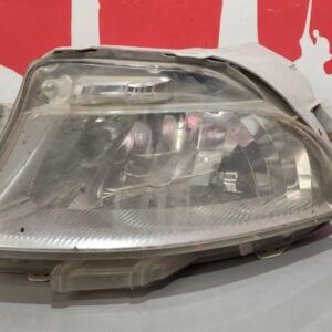 Передня протитуманна фара ліва Lexus LS 460